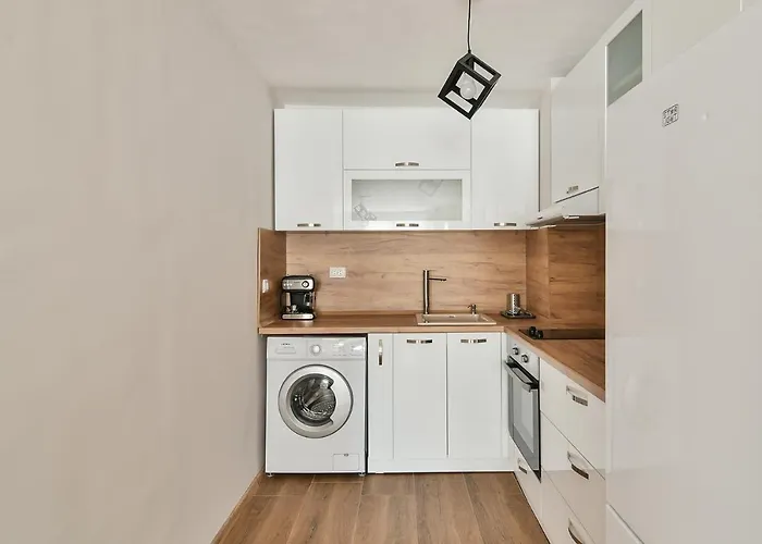 Location Flats In Apartman *