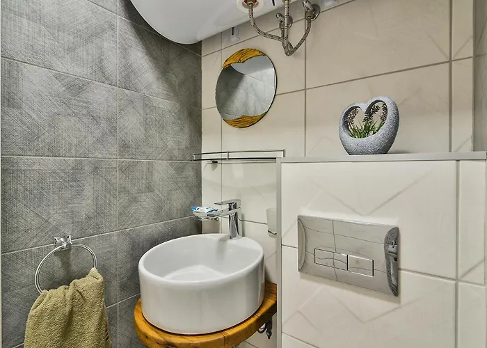 דירה Location Flats In